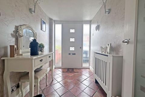 3 bedroom semi-detached house for sale, Birnham Close, FOXYARDS, TIPTON, DY4 8AW
