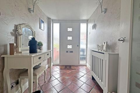 3 bedroom semi-detached house for sale, Birnham Close, FOXYARDS, TIPTON, DY4 8AW