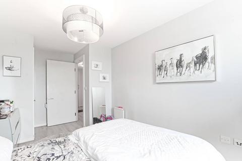 1 bedroom flat for sale, Grosvenor Waterside, SW1W, Belgravia, London, SW1W
