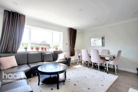 49 Aspal Lane, Beck Row, Bury St Edmunds, IP28 8AT