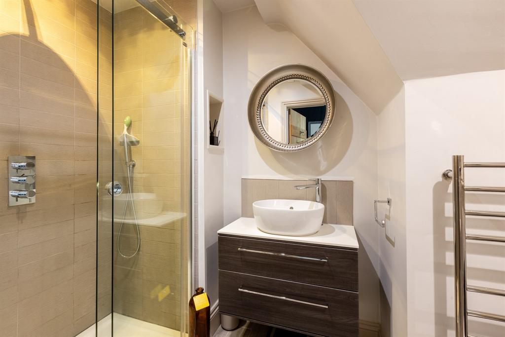 Bedroom 1 En Suite