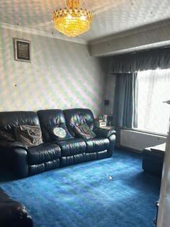 4 bedroom property to rent, Alders Road, Edgware HA8