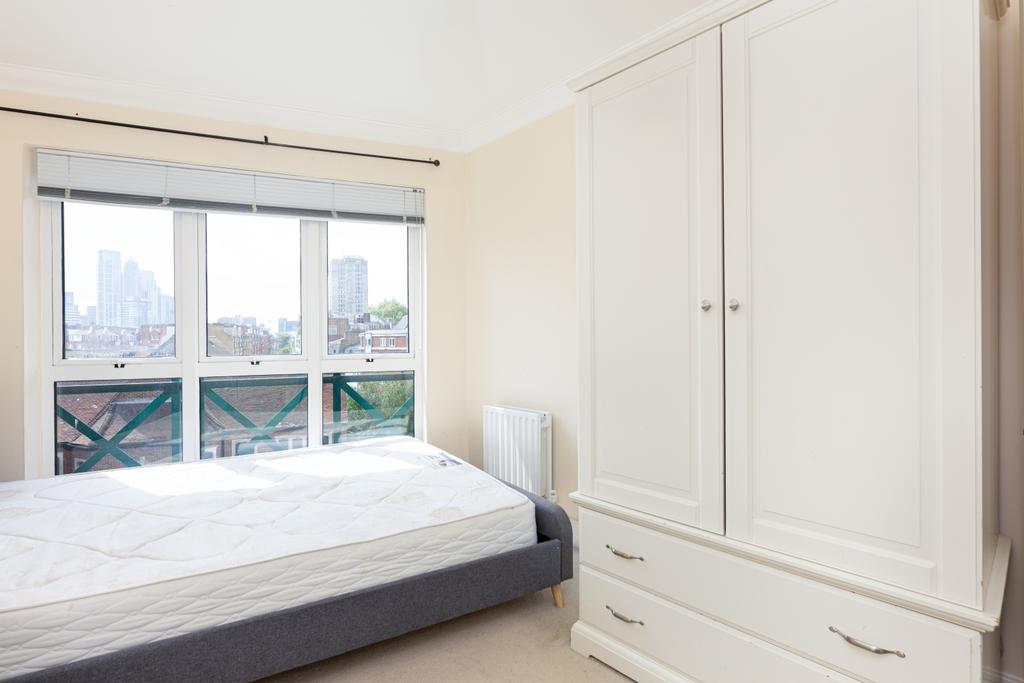Bedroom (1)