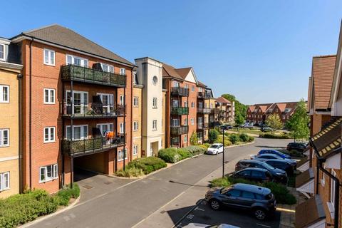 2 bedroom apartment for sale, Alderson Grove, Walton-On-Thames