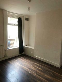 undefined, Park Street, Luton LU1