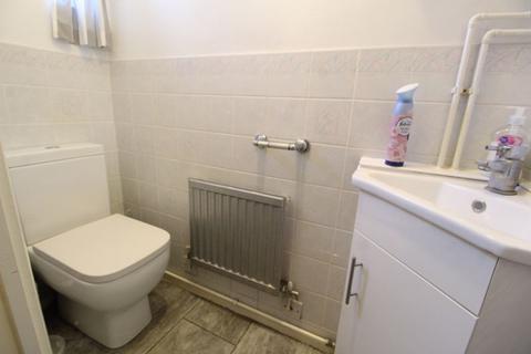 11 Linacres, Luton, LU4 9XP