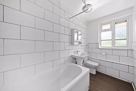 26 Denmark Gardens, Carshalton, SM5 2JL