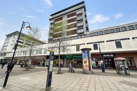 1 bedroom flat for sale, High Street, Uxbridge, UB8