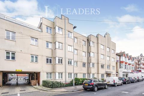 2 bedroom apartment to rent, Susans Road