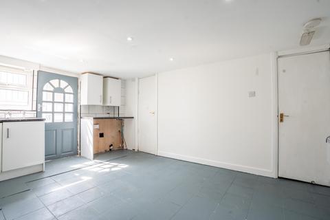 undefined, Leeds LS9
