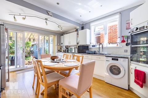 2 bedroom detached bungalow for sale, Acton Road, Ensbury Park, BH10