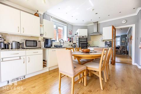 2 bedroom detached bungalow for sale, Acton Road, Ensbury Park, BH10
