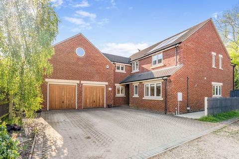 4 bedroom detached house for sale, Exchange Lane, Banbury OX15