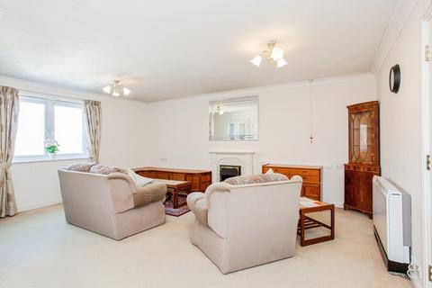 1 bedroom apartment for sale, Hamlet Court Road, Essex SS0