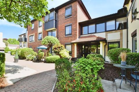 1 bedroom apartment for sale, Ruskin Court, Knutsford WA16