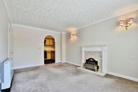 1 bedroom apartment for sale, Ruskin Court, Knutsford WA16