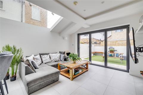 43 Humbolt Road, London, W6 8QQ
