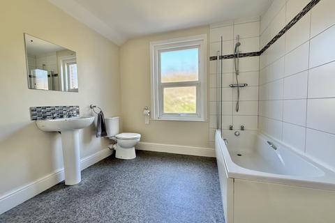 54 Beaufort Road, Exeter, EX2 9AA