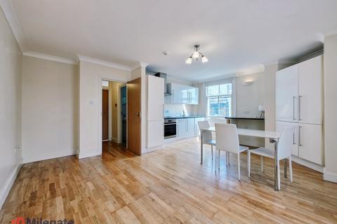 1 bedroom flat to rent, Green Lanes, London N16