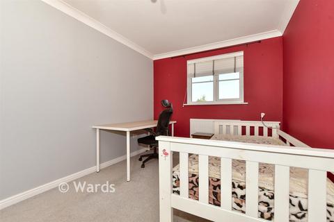 3 bedroom end of terrace house for sale, Drum Major Drive, Deal, Kent