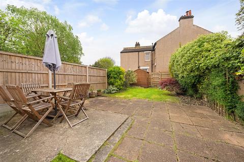 1 bedroom flat for sale, Saxon Road, South Norwood, London, SE25