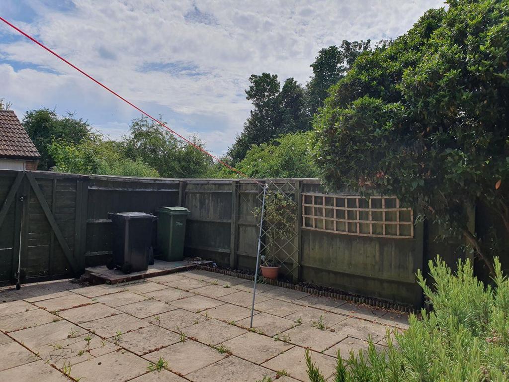 Garden to gate.jpg