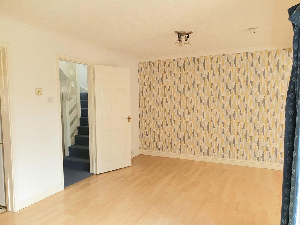Lounge to hall.jpg