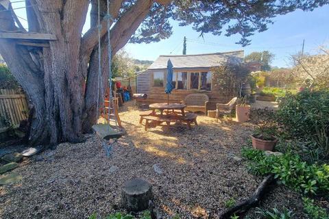 2 bedroom house for sale, Peacock Hill, Bembridge, Isle of Wight, PO35 5QB