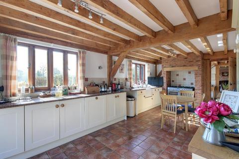3 bedroom detached house for sale, Bettenham Lane, Biddenden, Kent, TN27 8LS