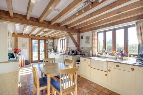 3 bedroom detached house for sale, Bettenham Lane, Biddenden, Kent, TN27 8LS