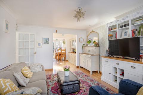 3 bedroom semi-detached house for sale, Wentworth Drive, Bishop's Stortford, Hertfordshire, CM23