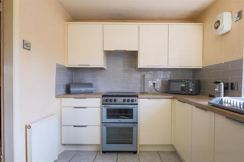 4 Brookgate, Forsbrook, Stoke-on-trent, ST11 9DP