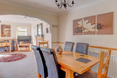 78 Aldington Close, Redditch, B98 7NF