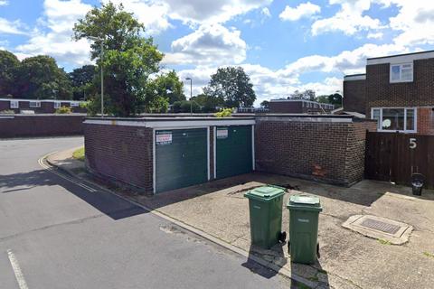 undefined, Kingsley Road, Farnborough GU14