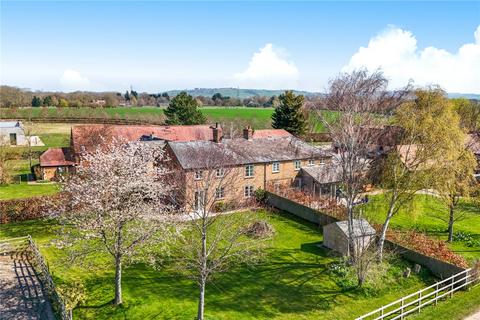 undefined, Whanau Farm, Brill Road, Horton Cum Studley
