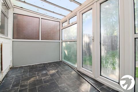 3 bedroom end of terrace house to rent, Ruffets Wood, Gravesend, Kent, DA12