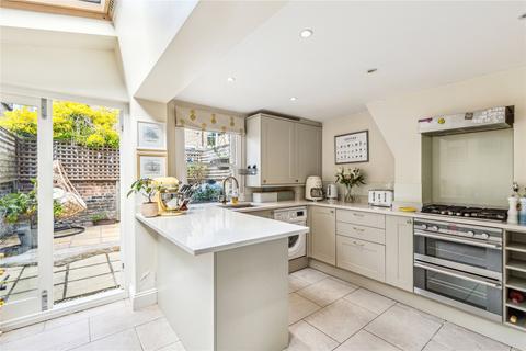 3 bedroom terraced house for sale, Morrison Street, SW11