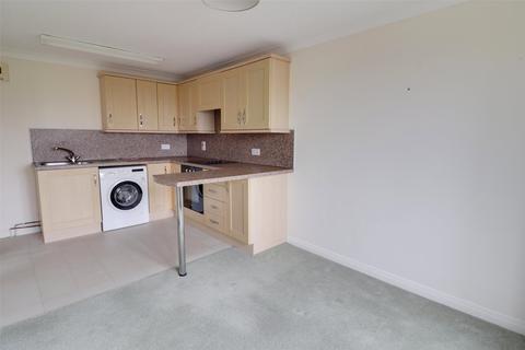 2 bedroom apartment for sale, Prouts Court, Launceston, Cornwall, PL15