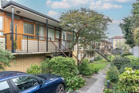 2 bedroom flat for sale, Cotham Road, Bristol BS6