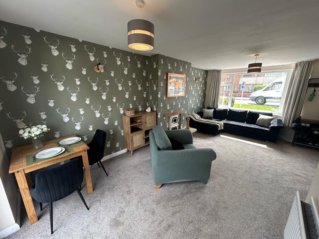Lounge/Diner