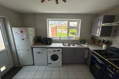 66 Barbridge Road, Bulkington, Bedworth, CV12 9PD
