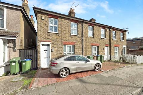 18 Chapel Road, Bexleyheath, DA7 4HN