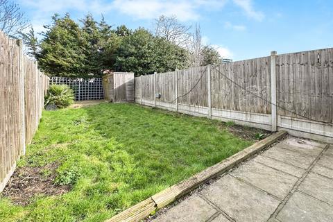 18 Chapel Road, Bexleyheath, DA7 4HN