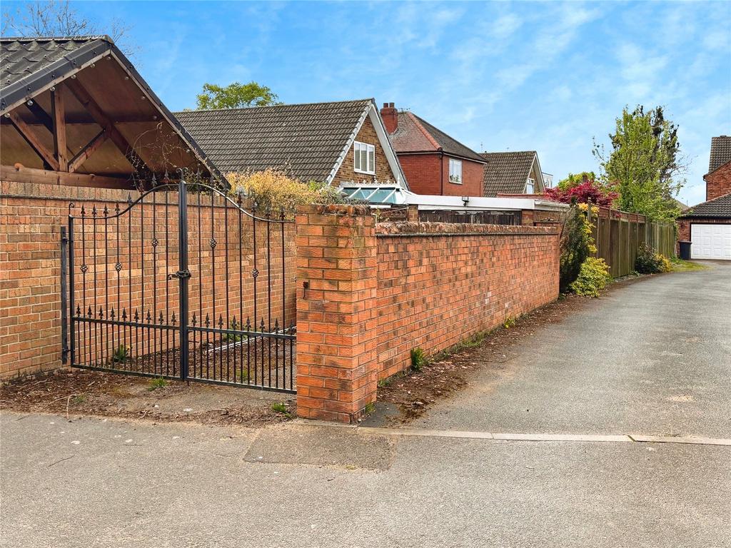 Gated Driveway