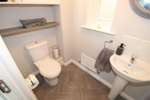 29 The Rowans, Robin Hood, Wakefield, WF3 3FA