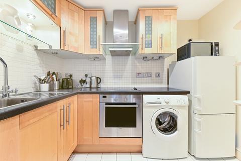 1 bedroom flat to rent, Barkston Gardens, SW5