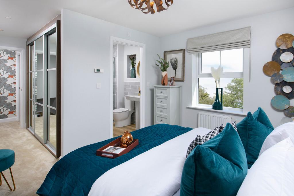 Main bedroom with built-in dressing area &amp;...