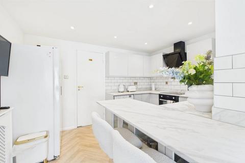 2 bedroom semi-detached house to rent, Pendleside Way, Littleover, Derby, Derbyshire, DE23 4HQ