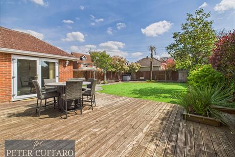 undefined, Derby Road, Hoddesdon EN11