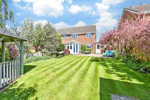 116 Lucy Avenue, Folkestone, CT19 5TN